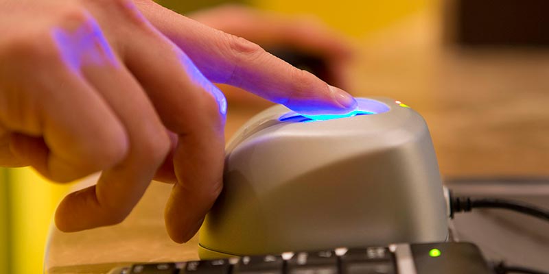 finger_on_reception